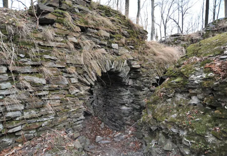 Zřícenina Hradu Drahotuš, Czech Republic (Czechia)